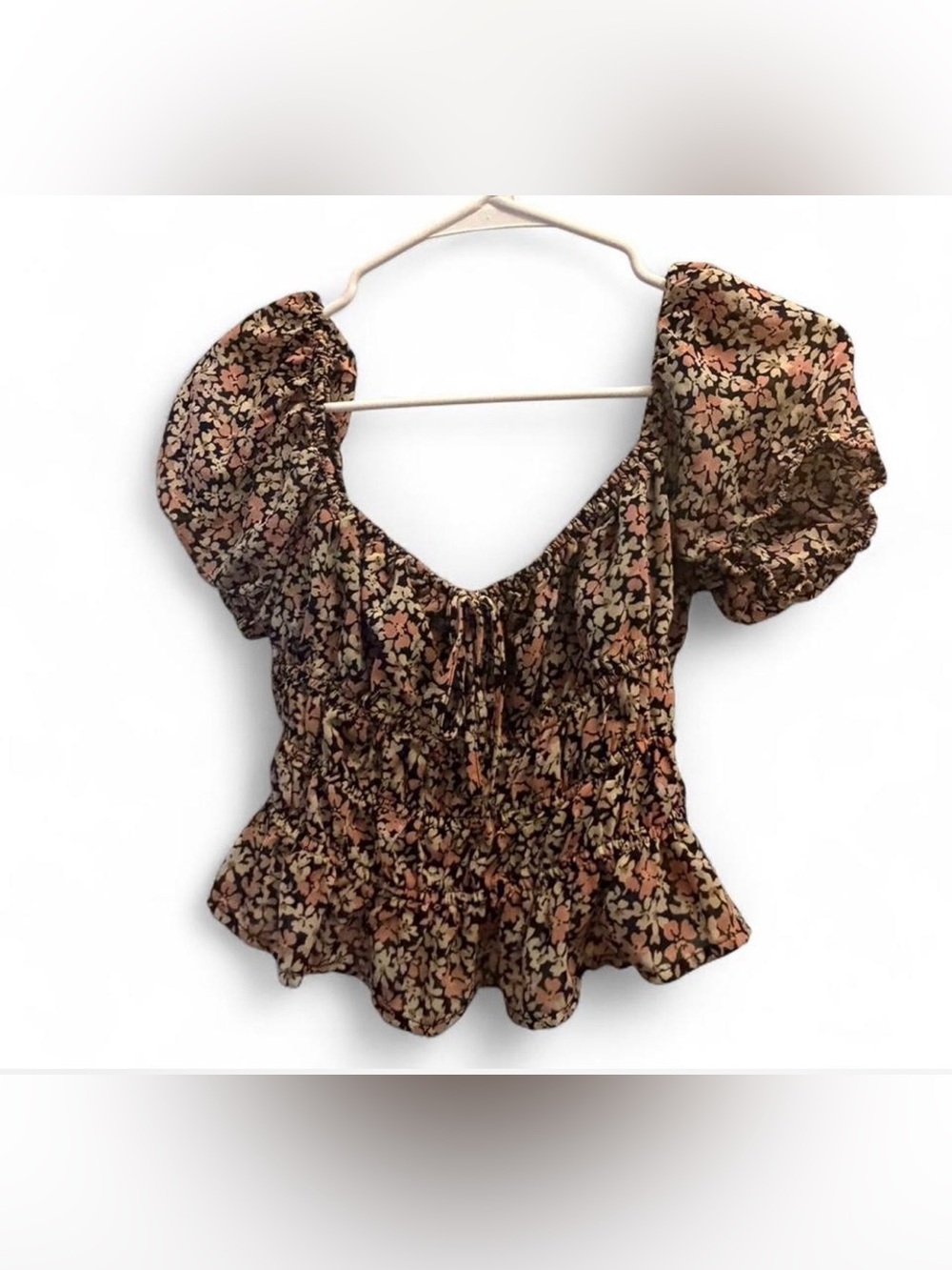 Forever 21 Floral Puff-Sleeve Peplum Top size medium